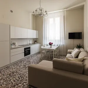  Appartamento Alighieri Theatre Charming Italia